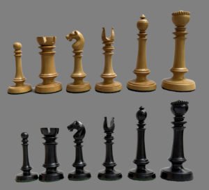 Northern Upright slender chess set