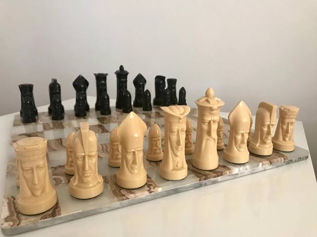 Peter Ganine Gothic chess set