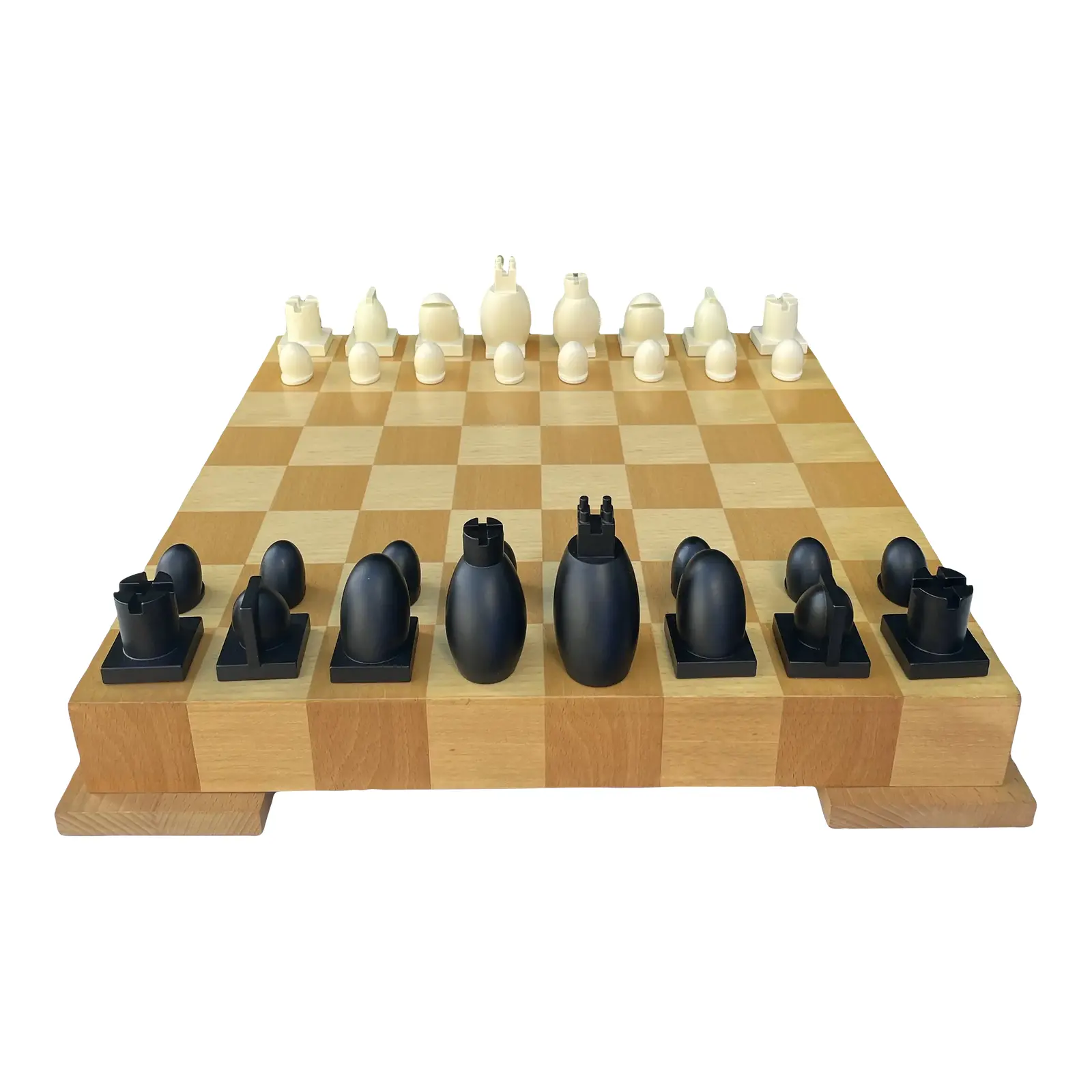 Michael Graves chess set overview