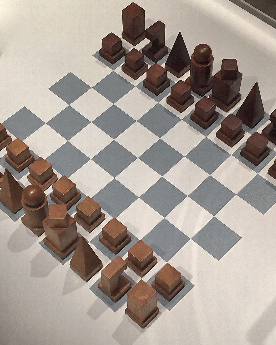 Josef Hartwig chess piece detail